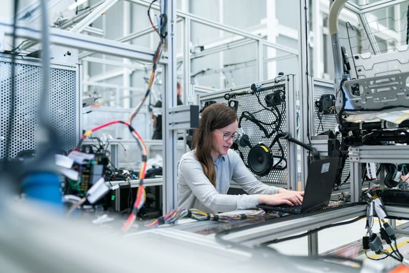 Manufacturing KPIs in Power BI: DAX Examples